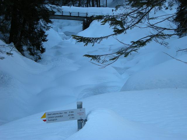 DSCN5111.JPG - Bad Laterns im Schnee