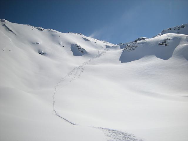 DSCN5214.JPG - Abfahrt von Pischahorn Richtung Pischasee