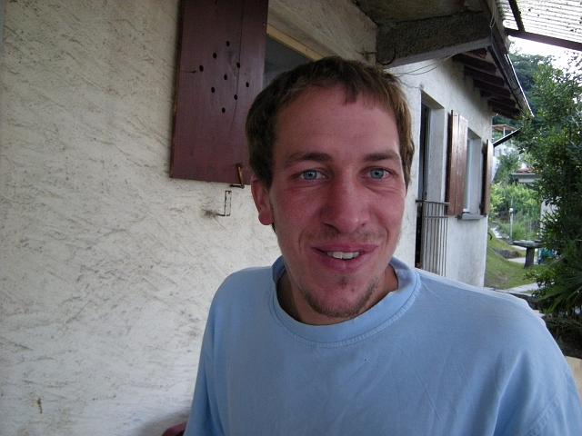 DSCN6061.JPG - Simon, stolzer Besitzer des schoenen Rusticos