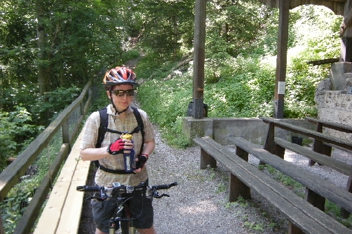 DSCN8997.JPG