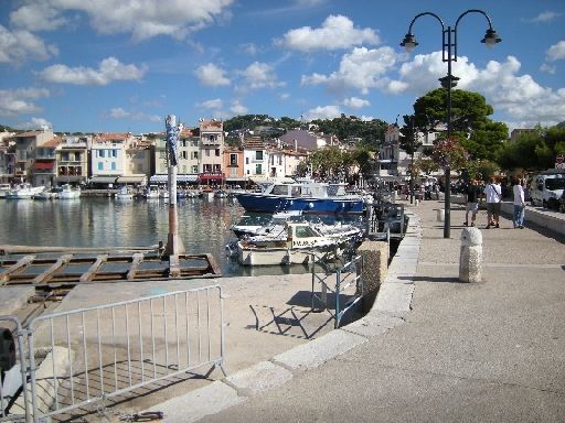DSCN9961.JPG - Cassis Hafen