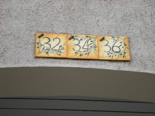 SCN0001-3.JPG - Aubagne:  Besichtigung mit Hans und Brigitte