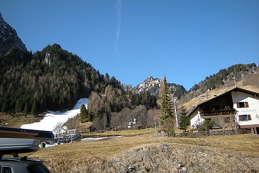 DSCN1045.JPG - Brand 11.41 zurück, gestartet: 4.40