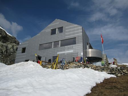 DSCN1223a.JPG - Medelhütte
